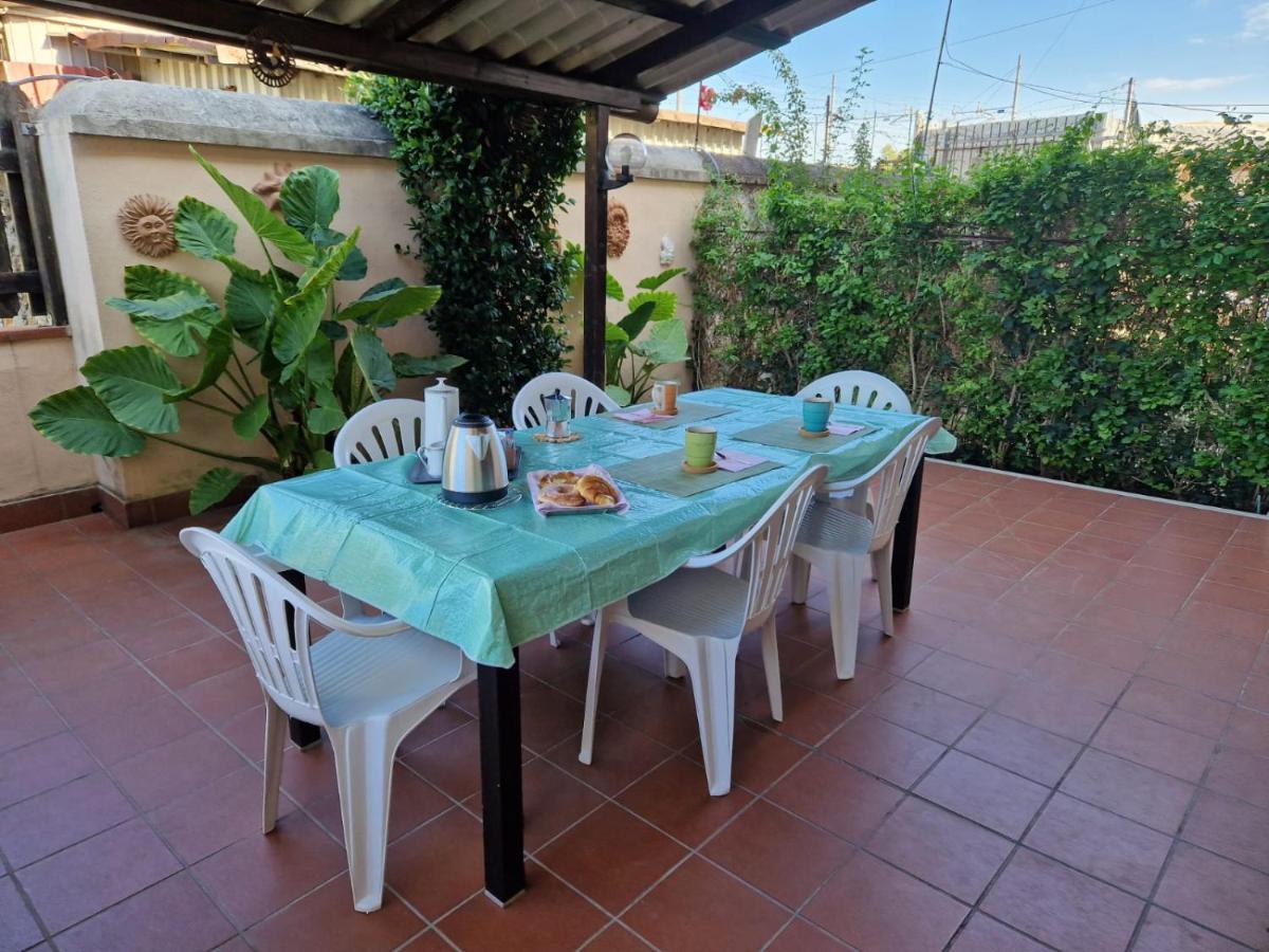 Per Chi Ama Prendere Il Caffe In Terrazzo Lejlighed